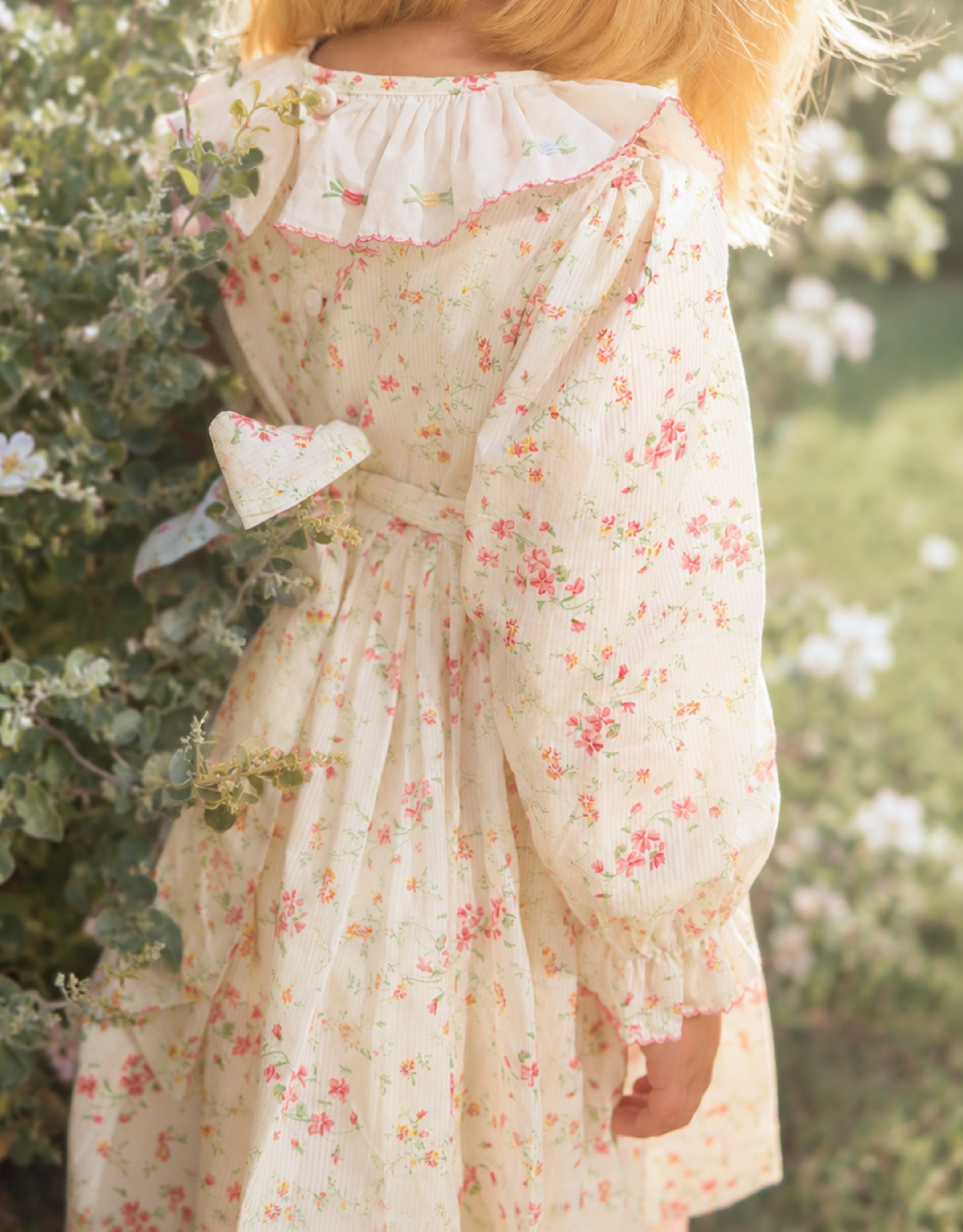 {Sutherby Girls} Signature Smocked Dress ~ Briar Rose
