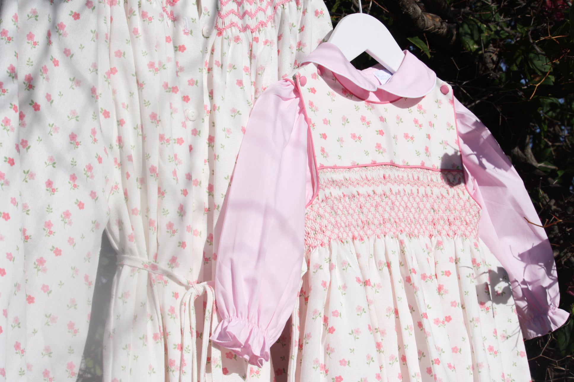 {Sutherby Girls} Signature Smocked Pinafore ~ Petit Fleur