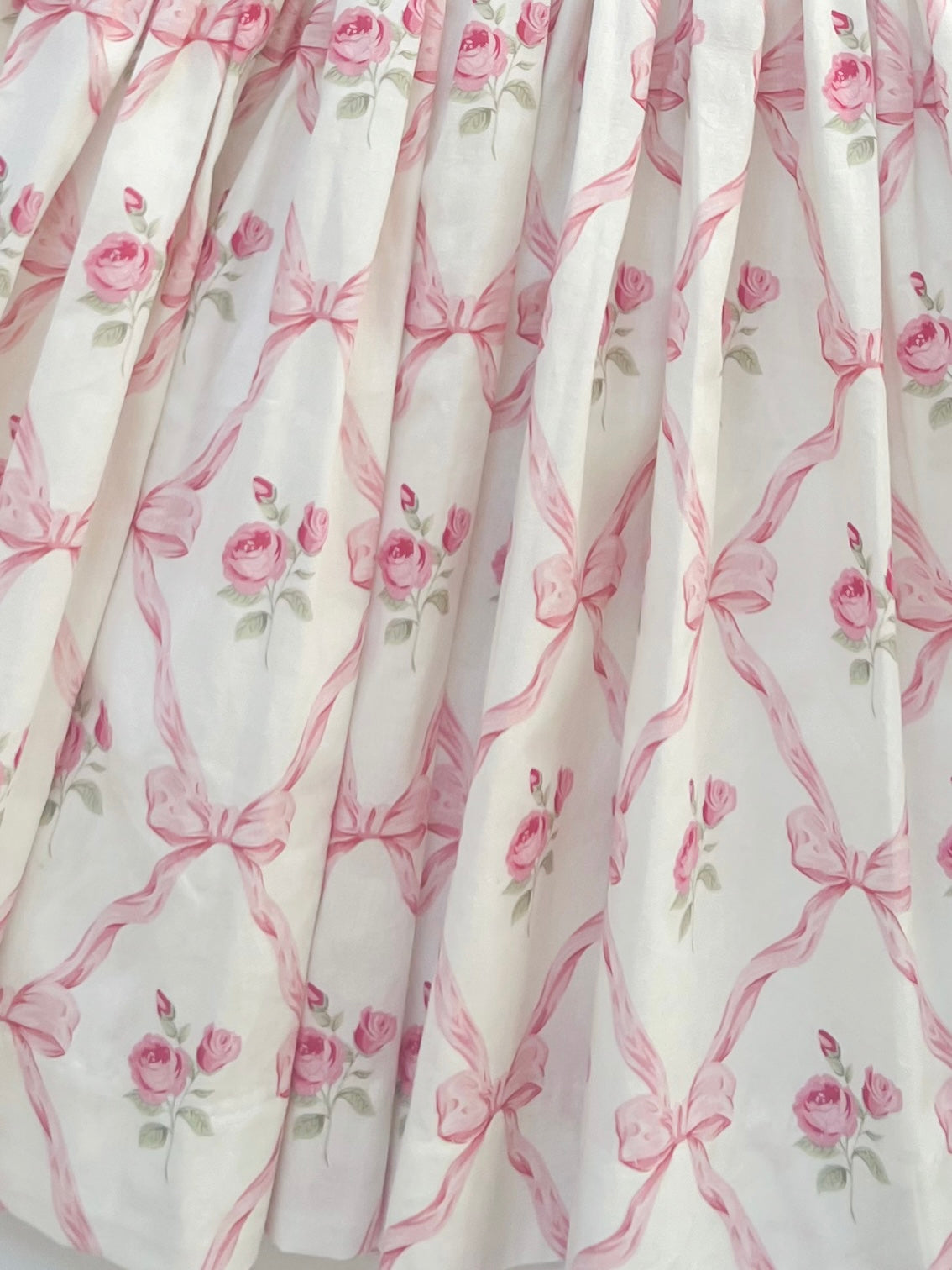 {Sutherby Ladies} Signature 'Annie' ~ Pink Bow Trellis