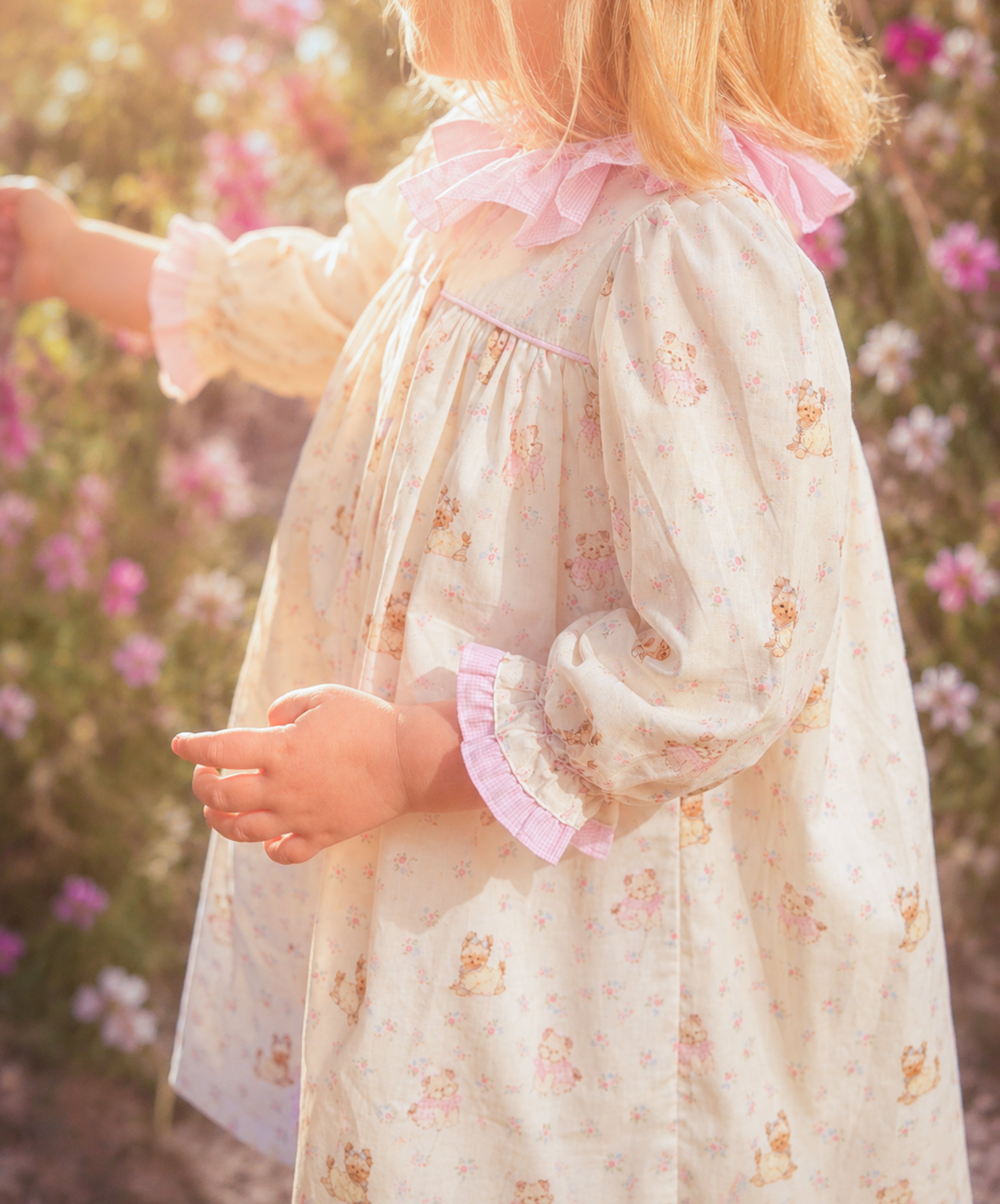 {Sutherby Girl’s} Signature Smocked Dress ~ Vintage Puppies