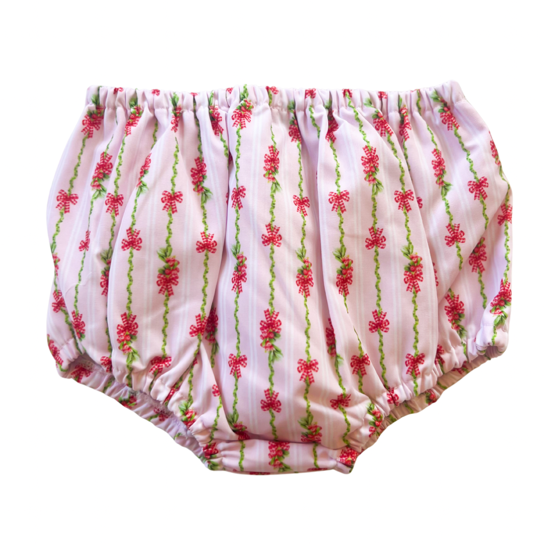 {Sutherby Girls} Bloomers - Festive Whimsical Wallpaper