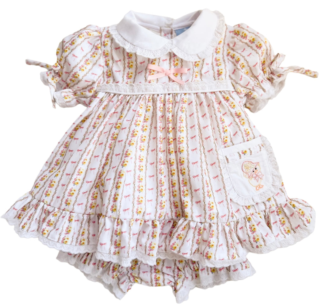 The Layette Set - Vintage Mother Duck